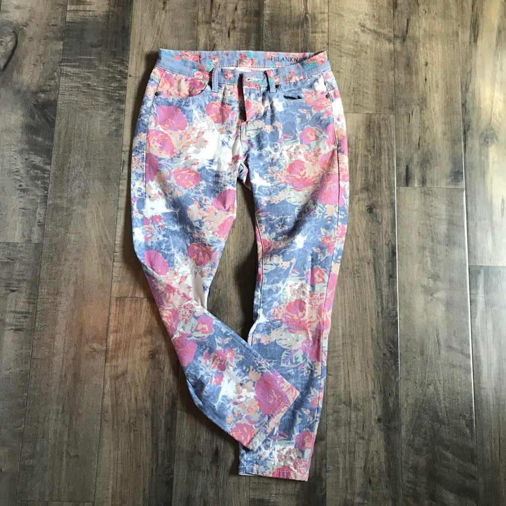 Blanknyc floral print ankle length jeans size 25